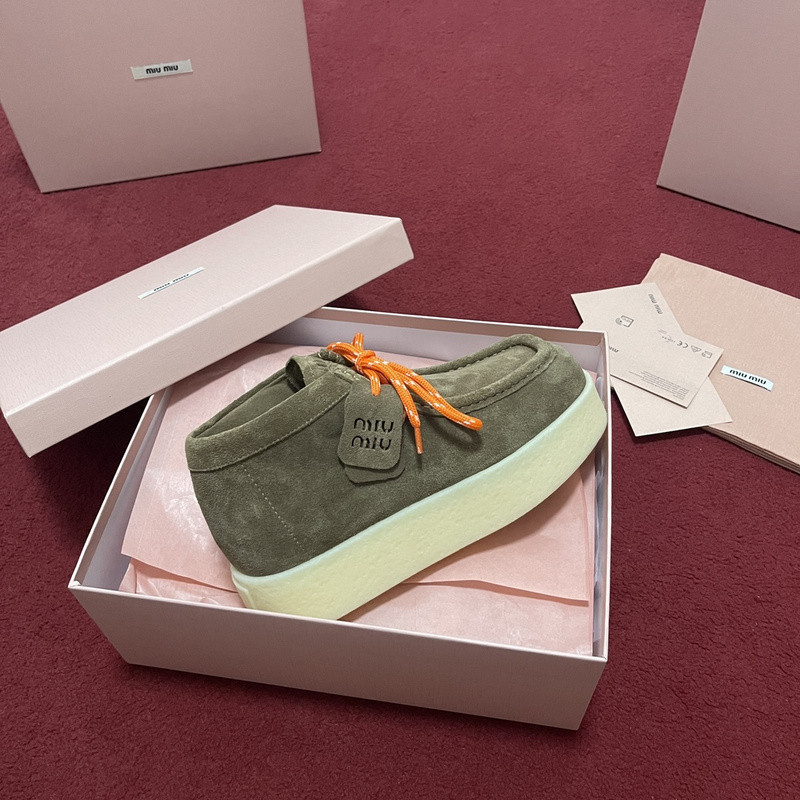mIUMIU SNEAKER