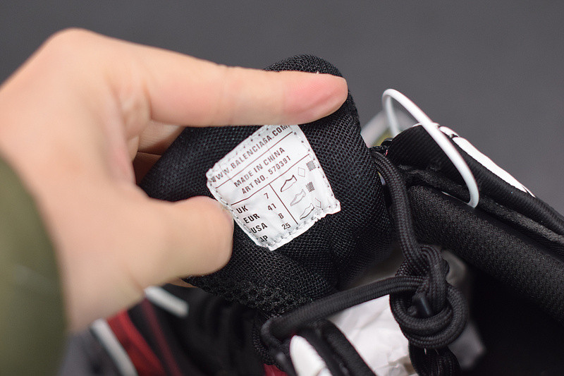 bc track sneaker