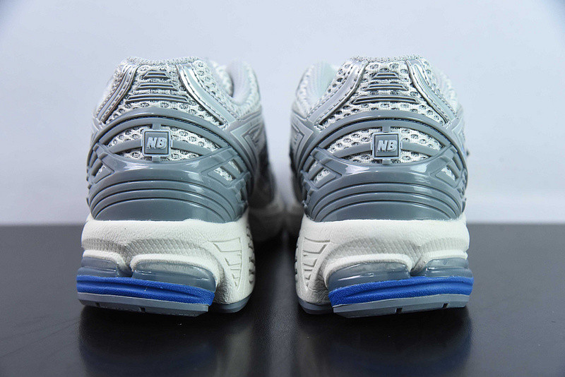 new balance sneaker