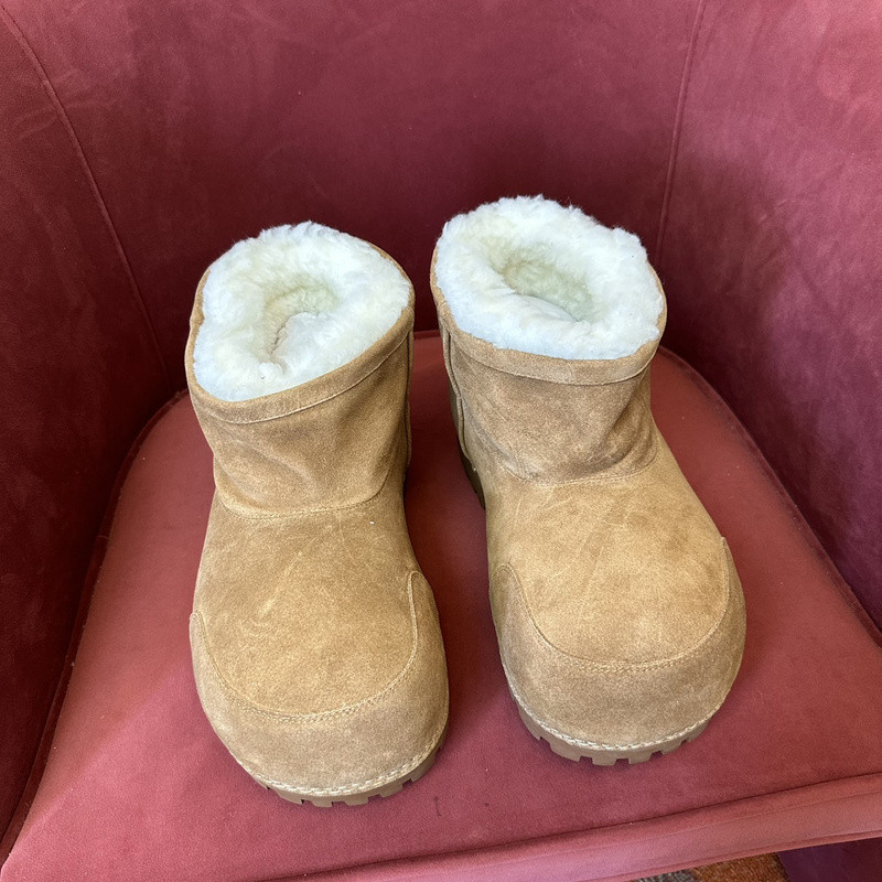 BC BOOTS