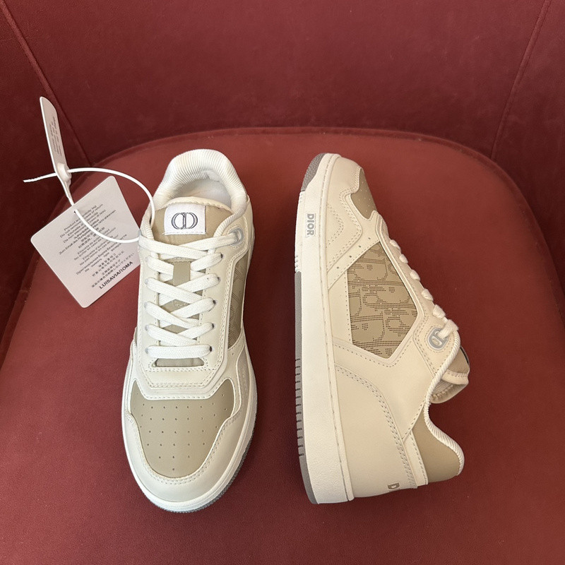 DIO* SNEAKER