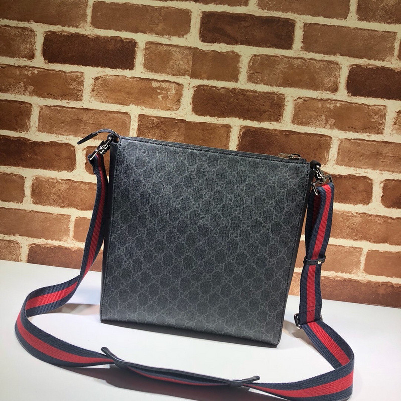 G*u*i shoulder bag