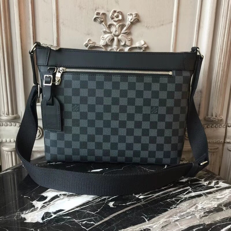 LVT PURSE