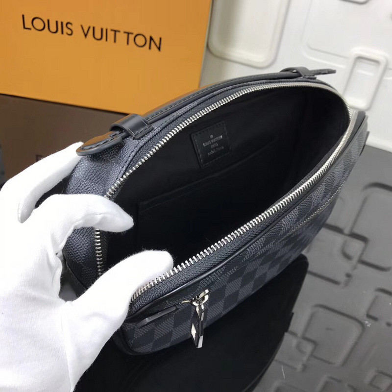 LVT PURSE