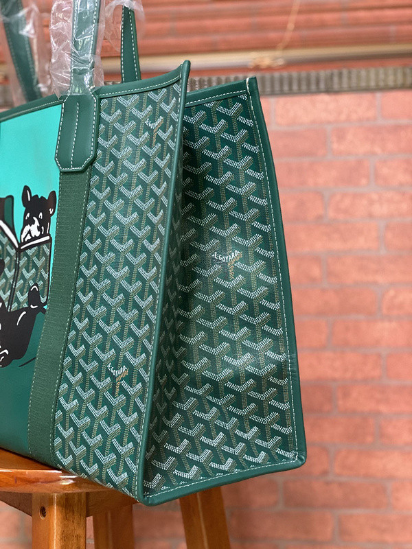 GOYARD PURSE