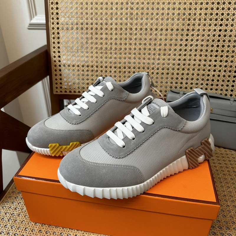 H**mes sneaker