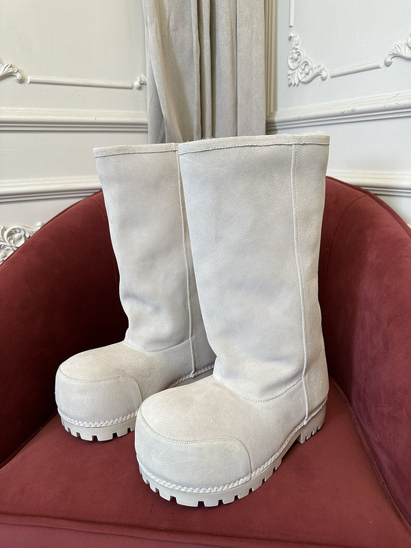 BC BOOTS