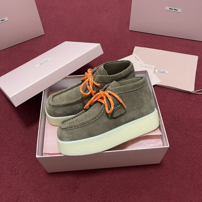 mIUMIU SNEAKER