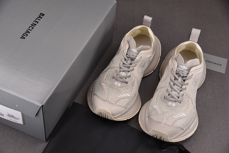 BC XL SNEAKERS
