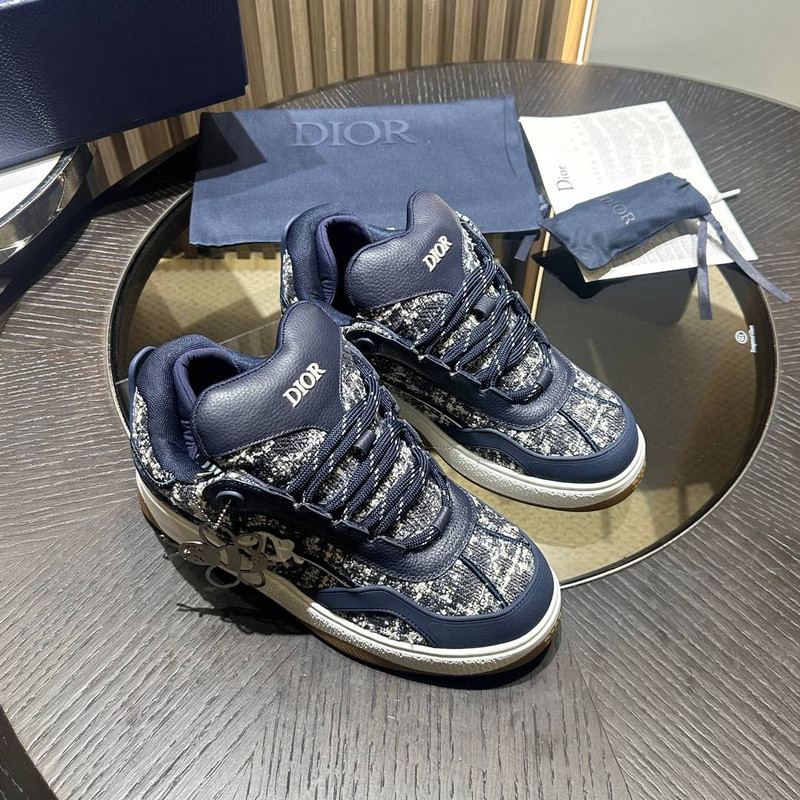 DIO* SNEAKER
