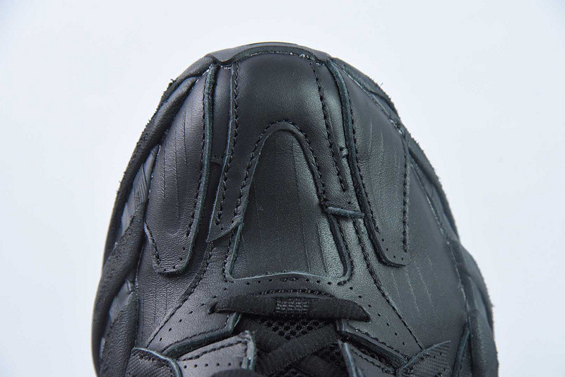 BC SNEAKERS