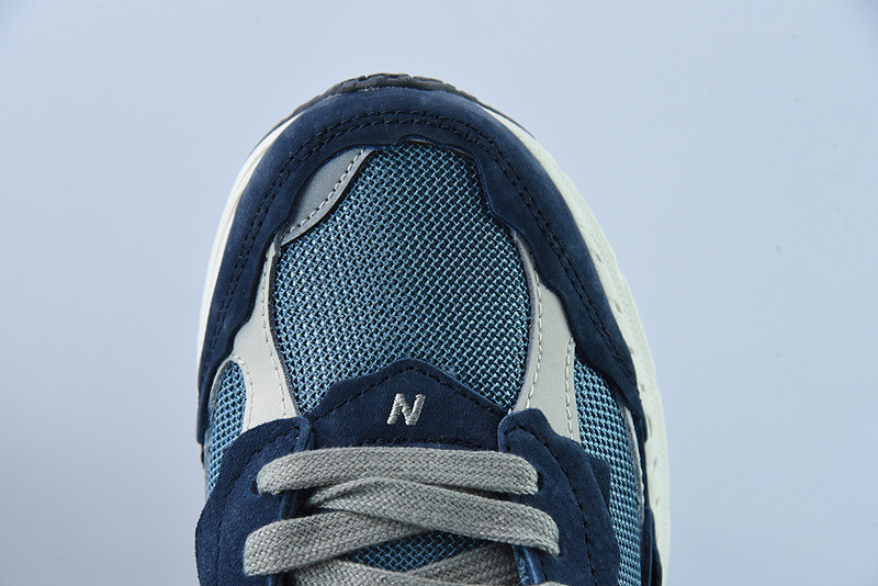 new balance sneaker