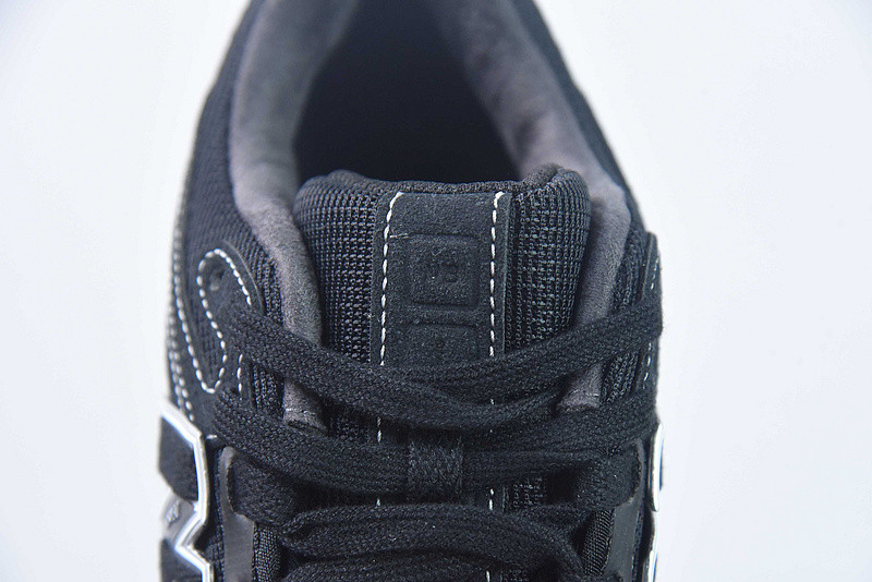 new balance sneaker