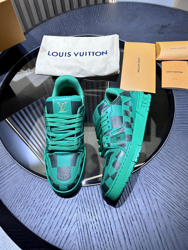 lvt sneakers