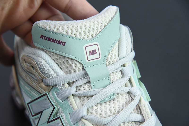 new balance sneaker