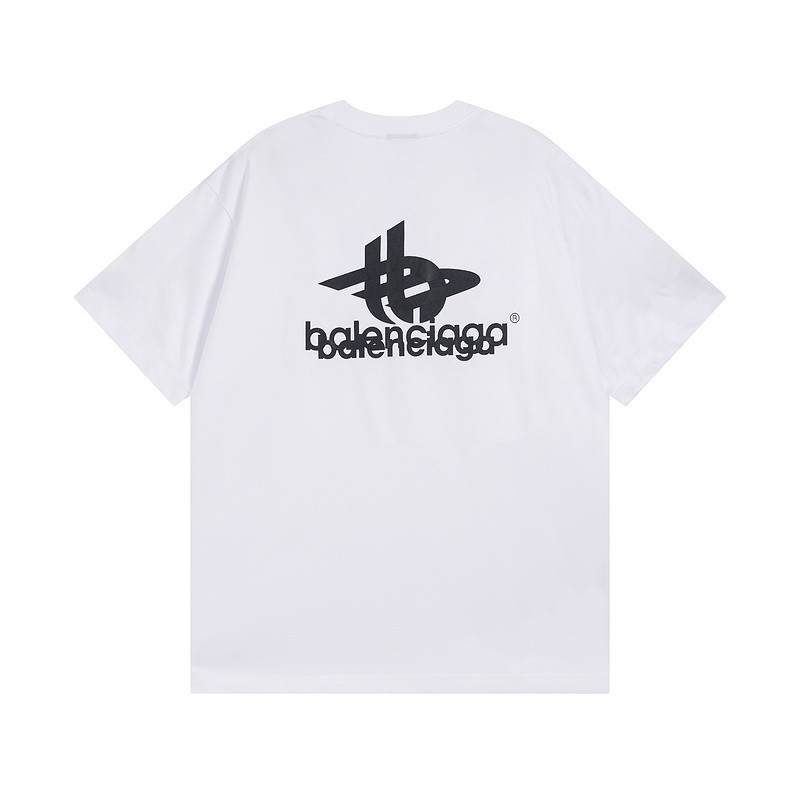 Ba*len*cia*ga clothes