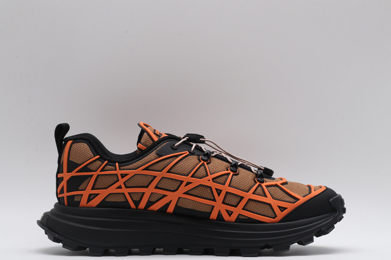 dio* sneaker