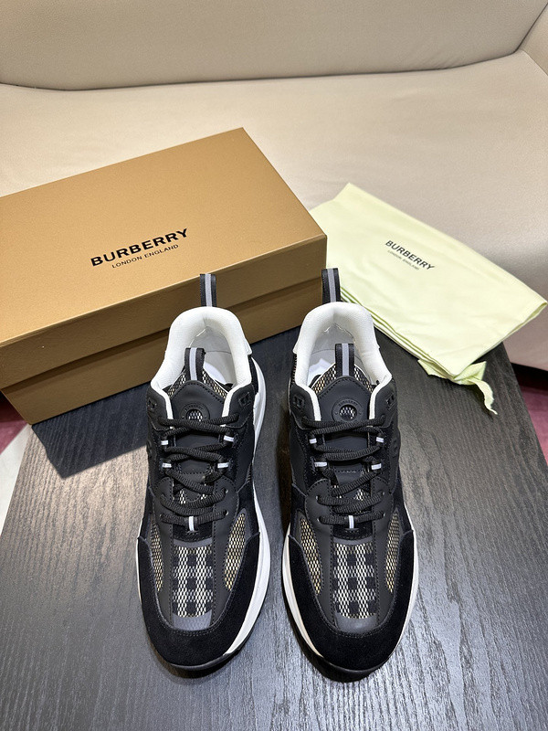 B**rry sneaker