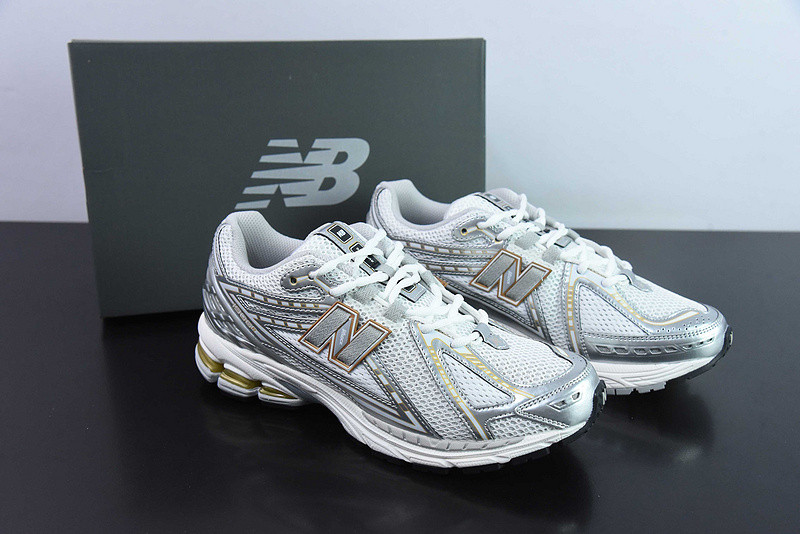 new balance sneaker