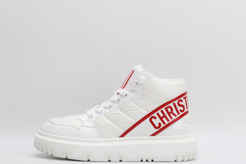 dio* sneaker