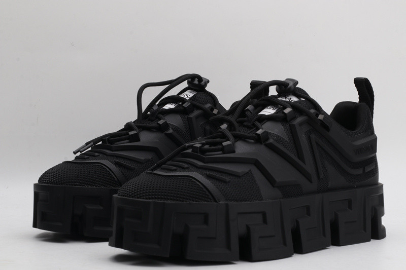 vs sneakers