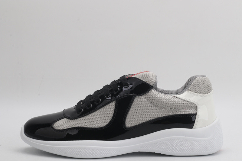 pr sneaker