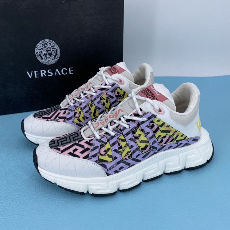 vs chain reaction sneakers