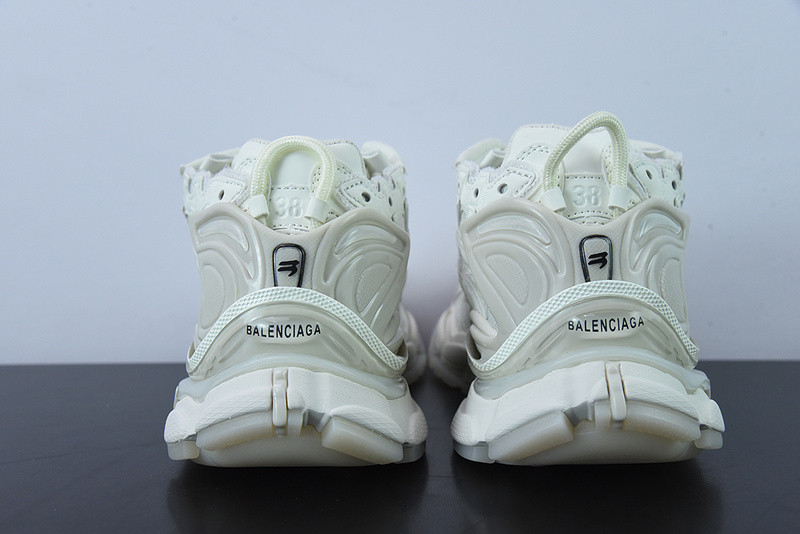 Ba*len*cia*ga runner sneaker