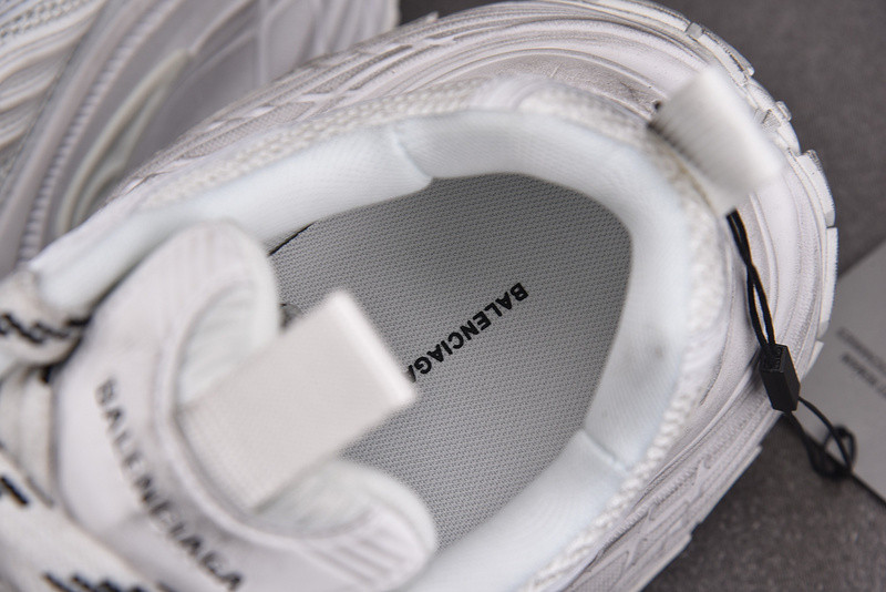 BC XL SNEAKERS